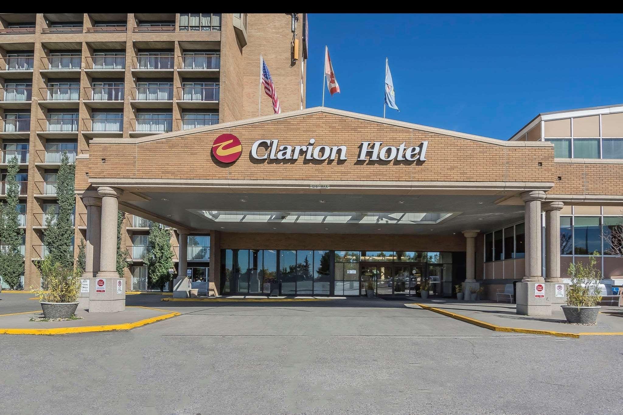 Doubletree By Hilton Calgary North Hotel Exterior foto
